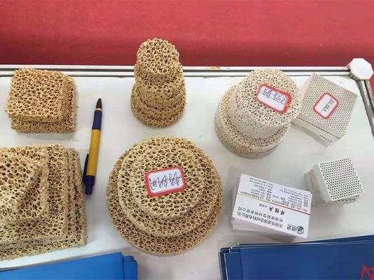 最新の鋳造工場における高熱伝導性のための金属過濾セラミック泡フィルター