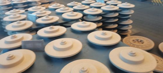 淡黄色から濃い茶色の冷蔵庫樹脂 液体形式の鉄鋼鋳造用